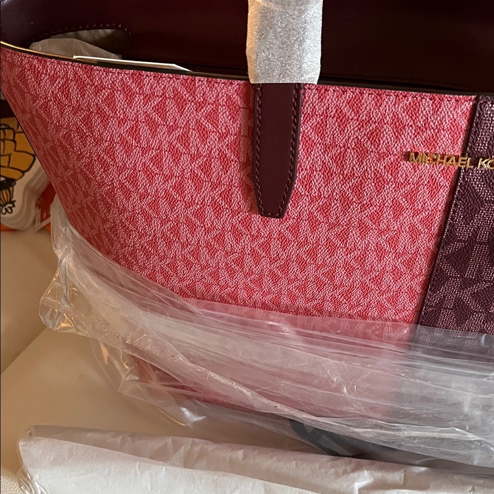 Michael Kors Two-Tone Pink and Purple Tote - Picture 5 of 14